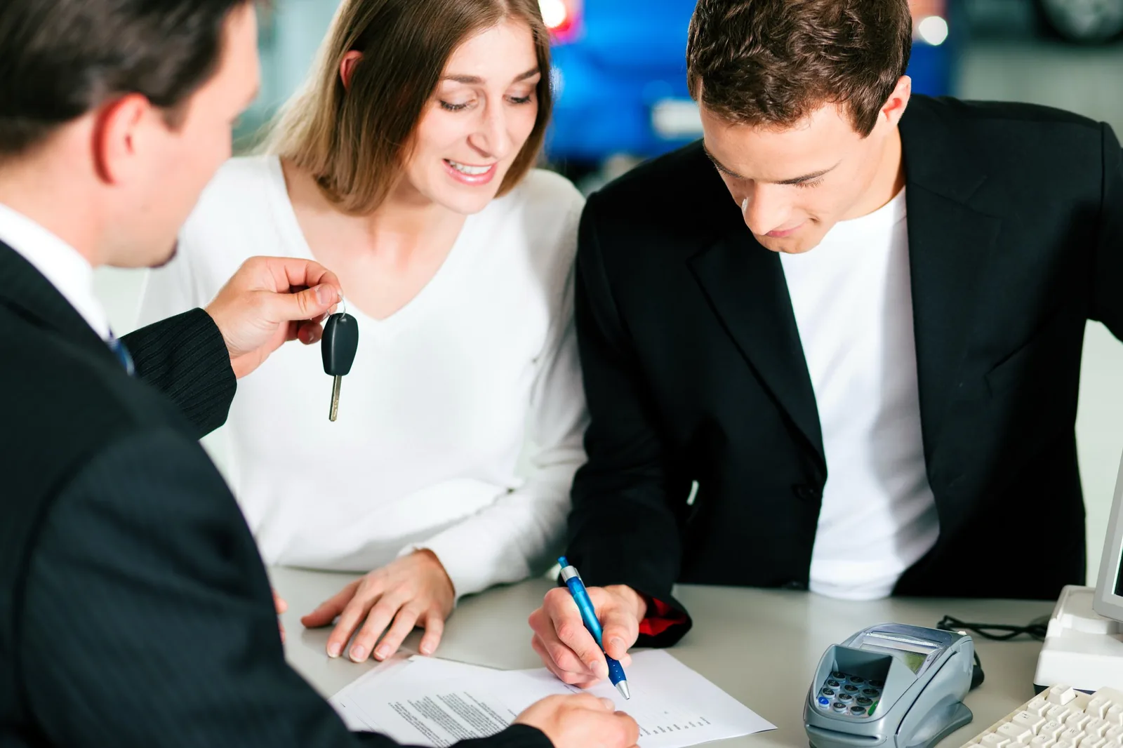 F&I Manager VS Sales Manager – Who makes more money?